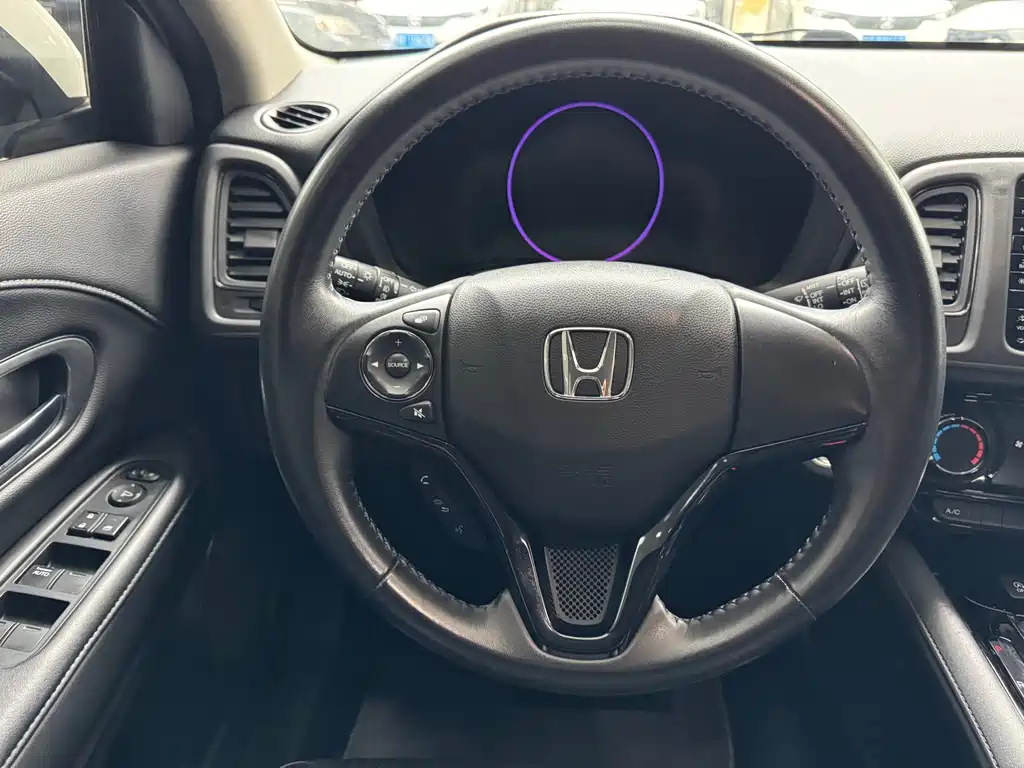Honda Vezel 2021 — фото 13