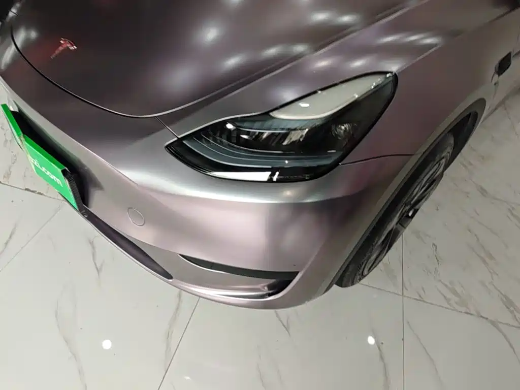 Tesla Model Y 2024 — фото 24