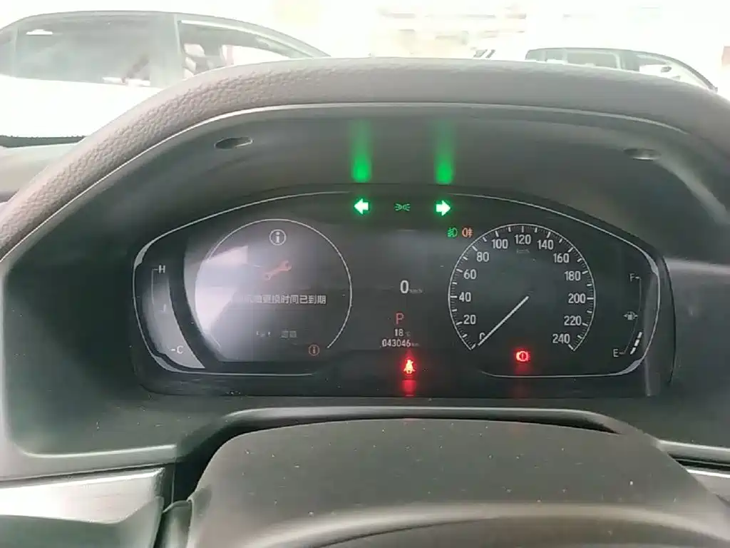 Honda Accord 2022 — фото 12