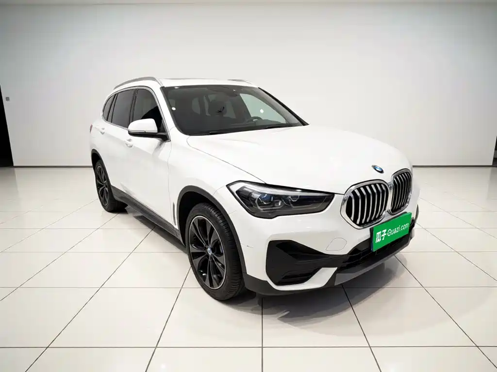 BMW X1 2021 — фото 10