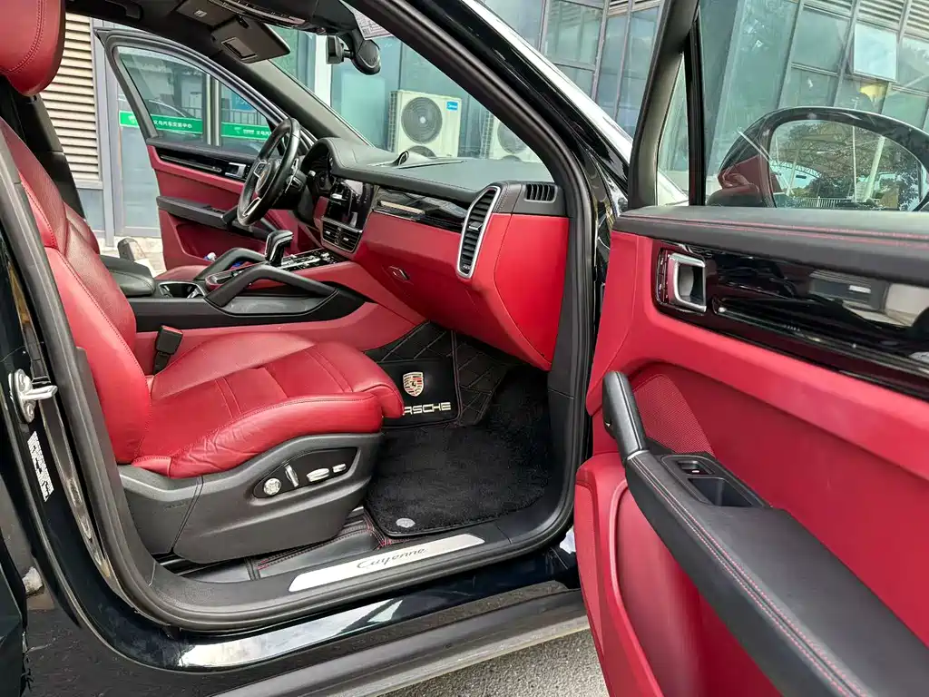 Porsche Cayenne 2019