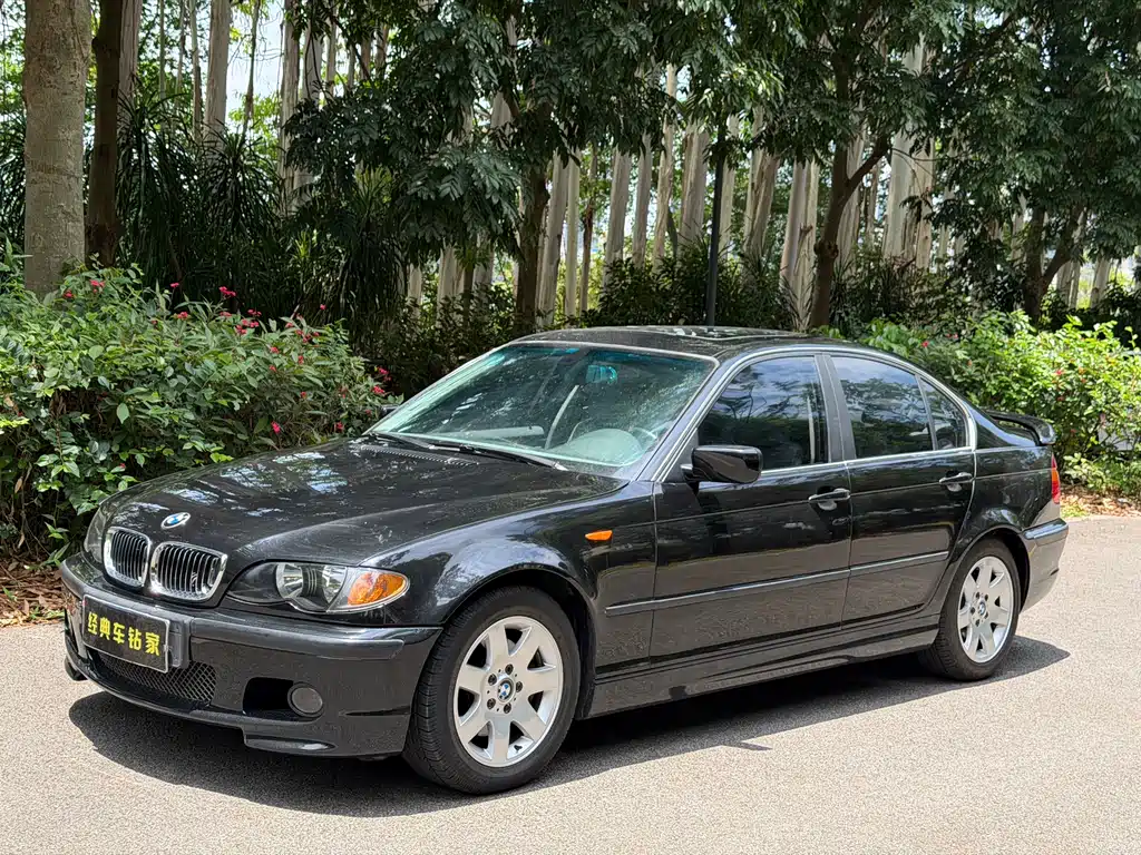 BMW 3 Series 2005