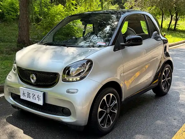 smart fortwo 2015