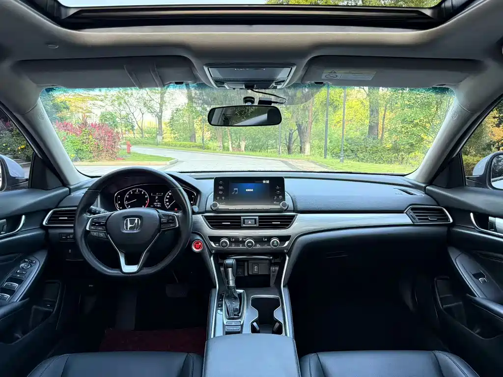Honda Accord 2020 — фото 4