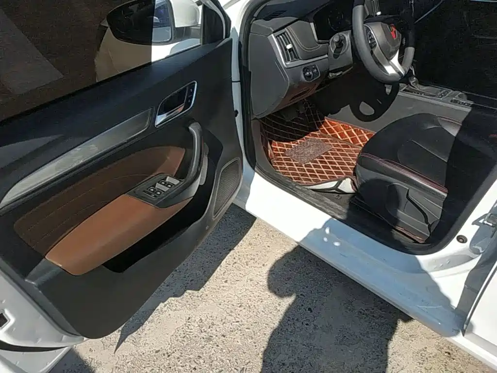 Roewe i6 Classic 2019 — фото 12