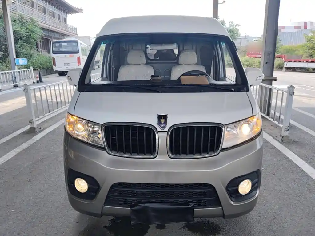 Jinbei Hiace X30L 2023