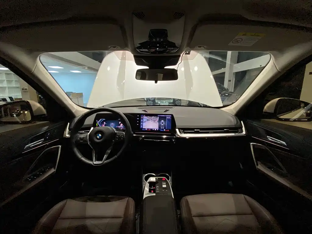 BMW X1 2023 — фото 15