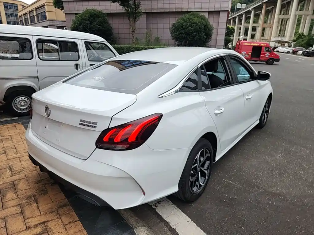 MG 5 2023