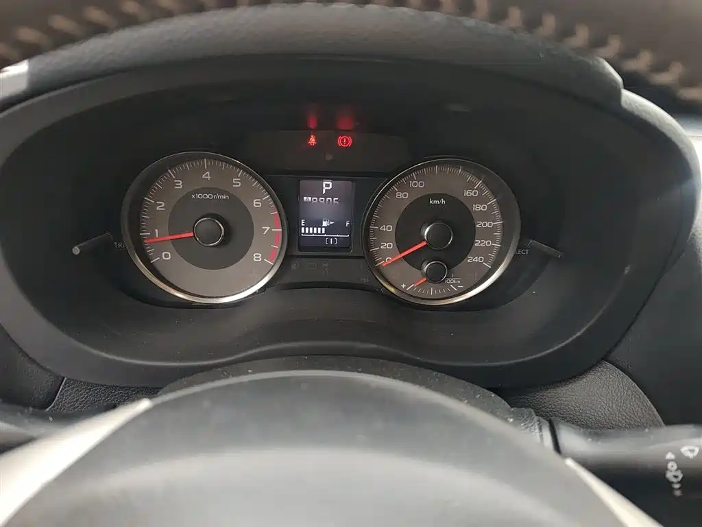 Subaru Forester 2015 — фото 4