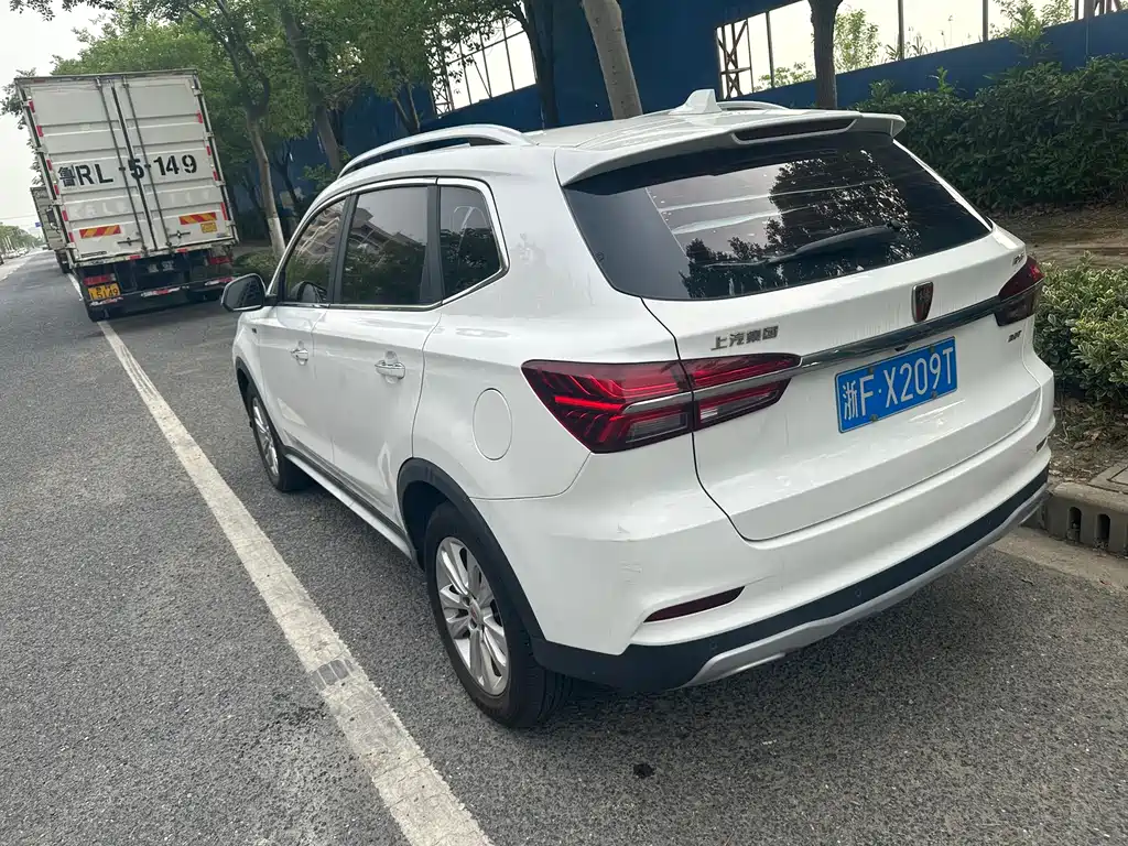 Roewe RX5 2018 — фото 9
