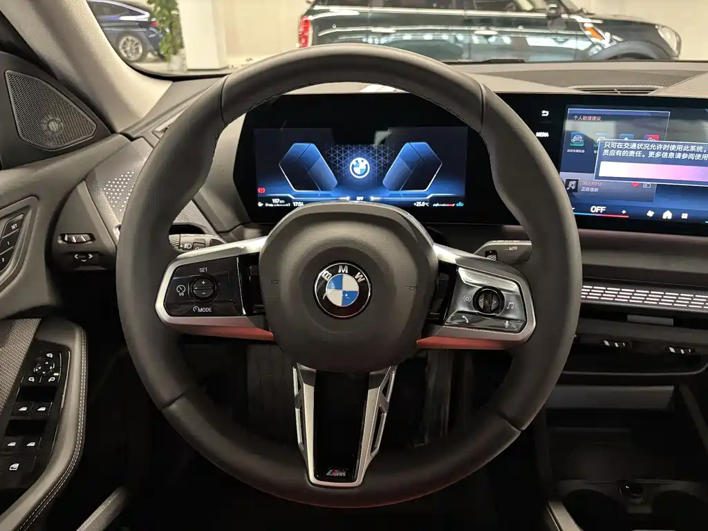 BMW 2 Series 2025 — фото 14