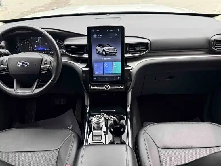 Ford Explorer 2021 — фото 11