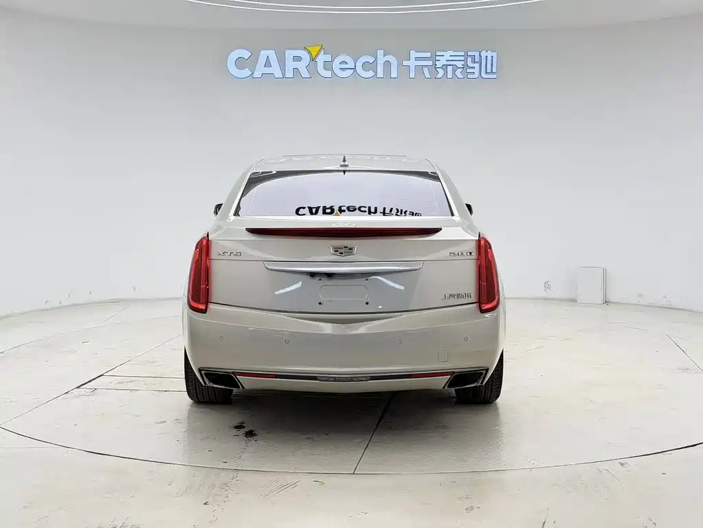 Cadillac XTS 2016 — фото 8