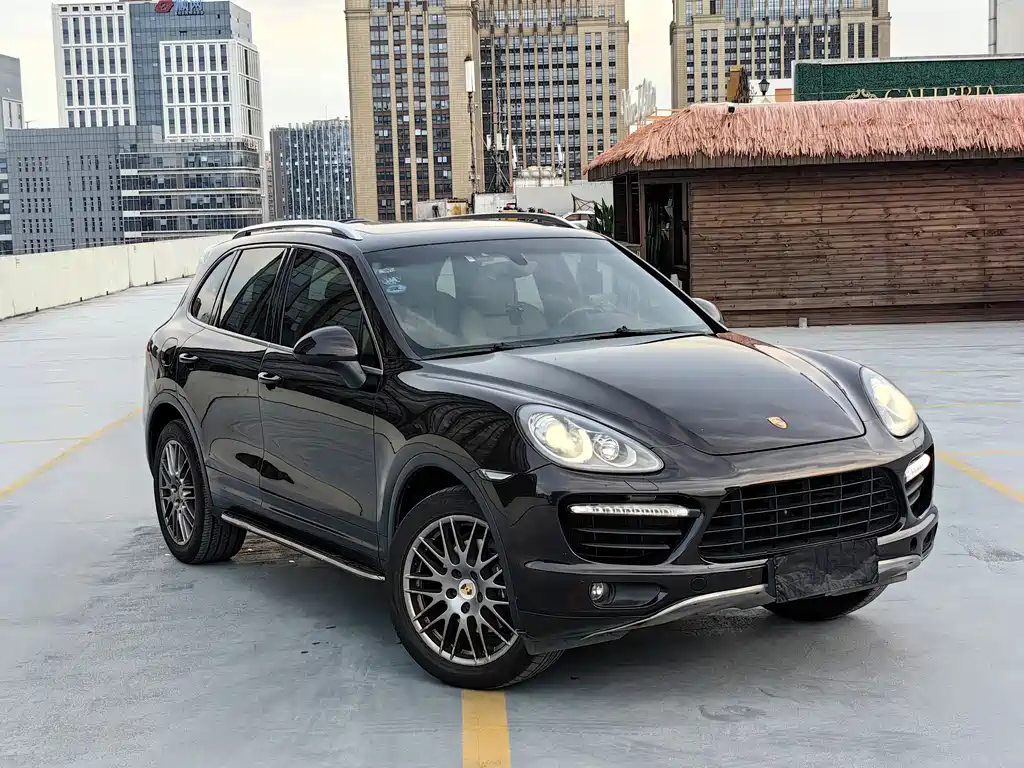 Porsche Cayenne 2014 — фото 3