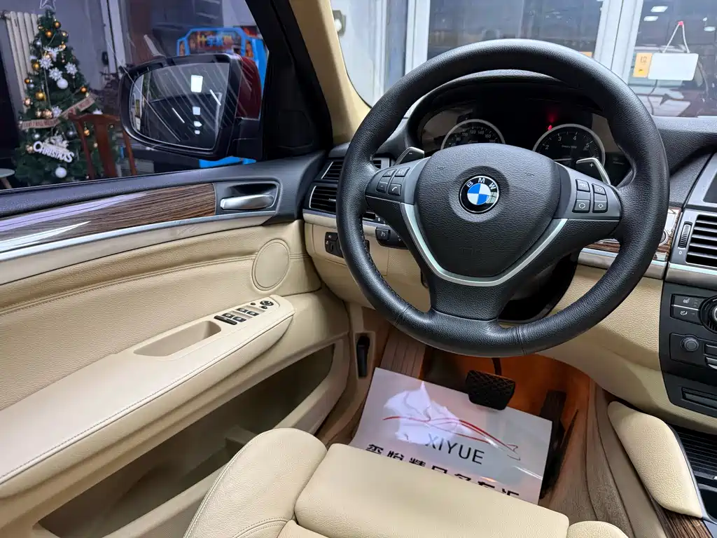 BMW X6 2012 — фото 26
