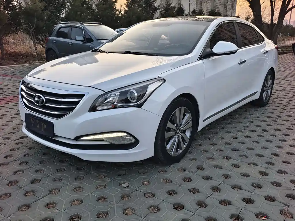 Hyundai Mistra 2014 — фото 1