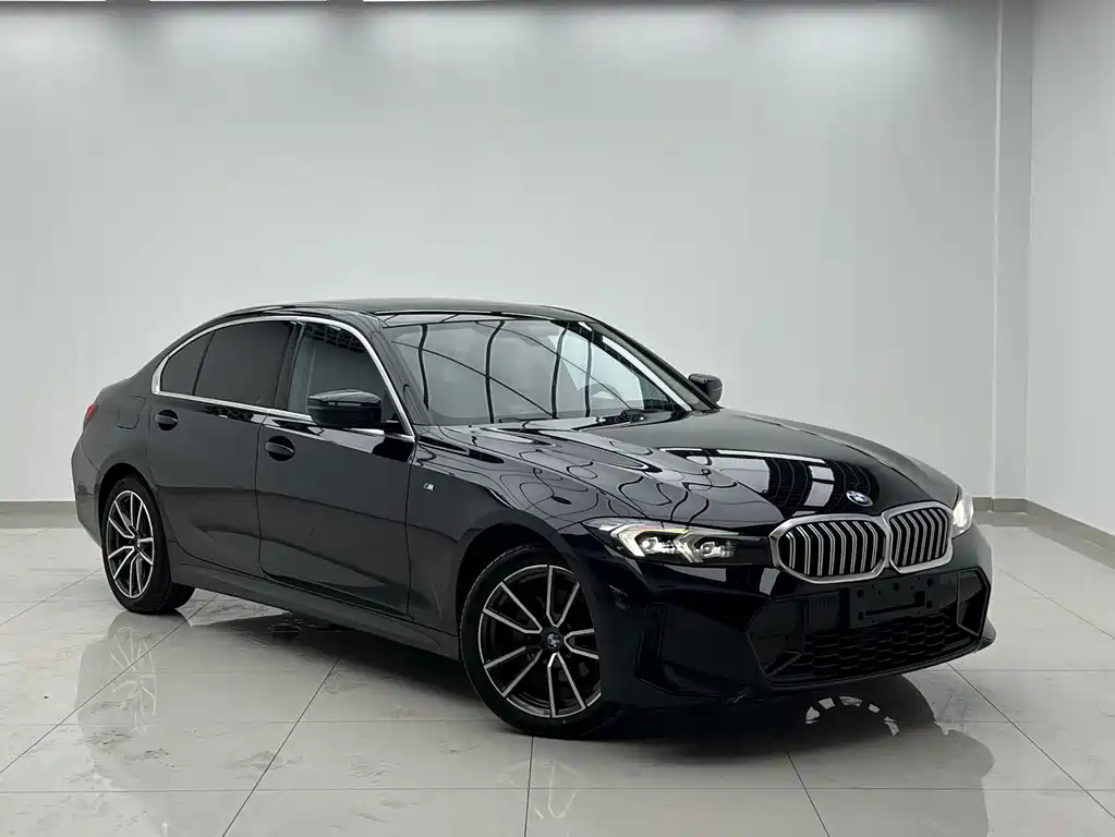 BMW 3 Series 2023