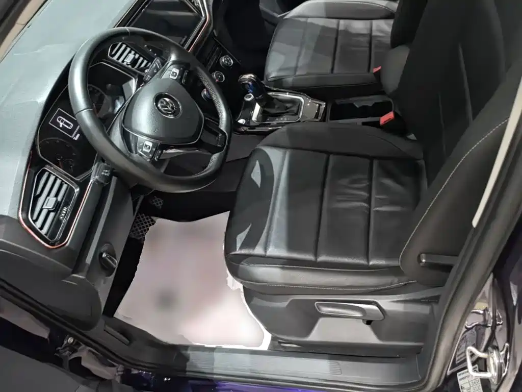 Volkswagen T-Roc 2019 — фото 15