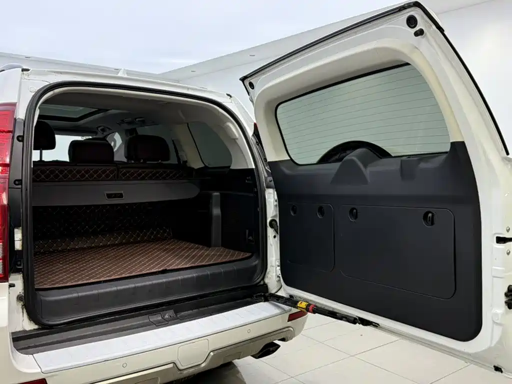 Haval H9 2018 — фото 17