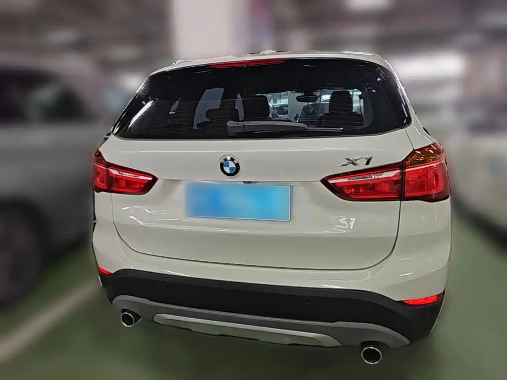BMW X1 2016 — фото 10