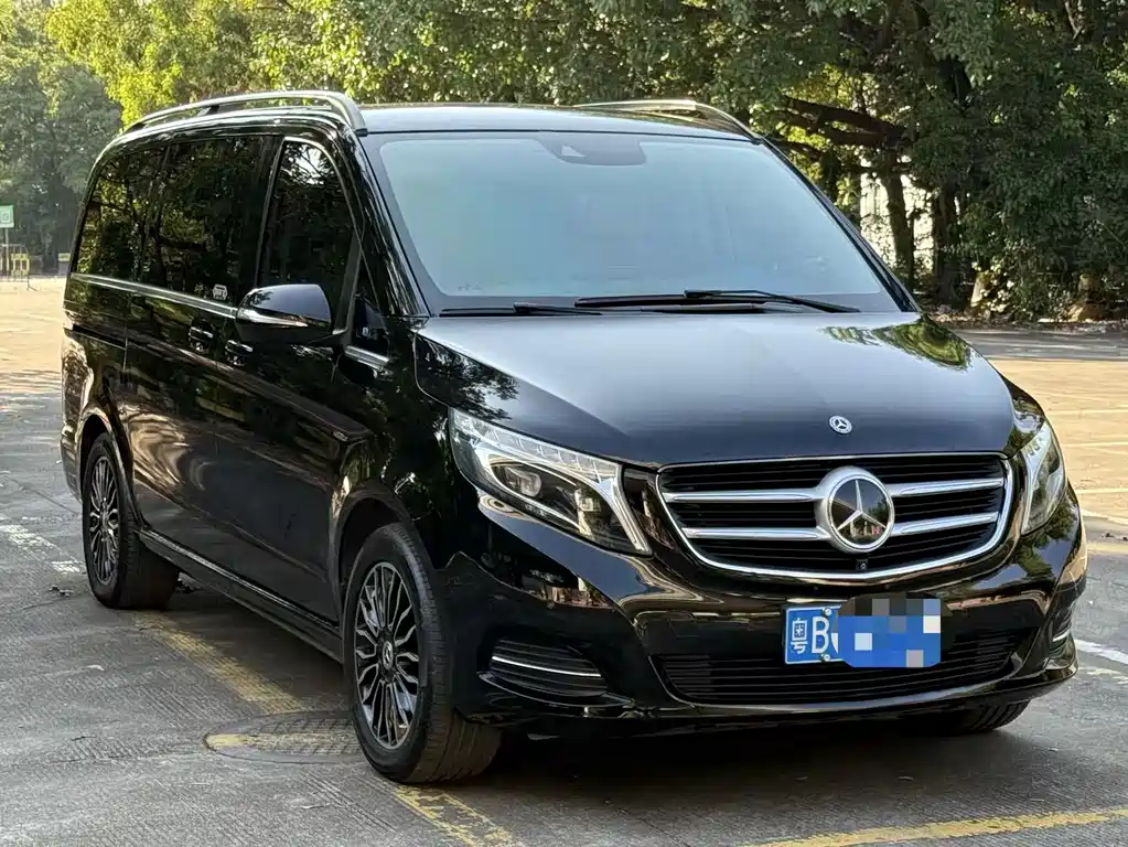 Mercedes-Benz V-Class 2020 — фото 3