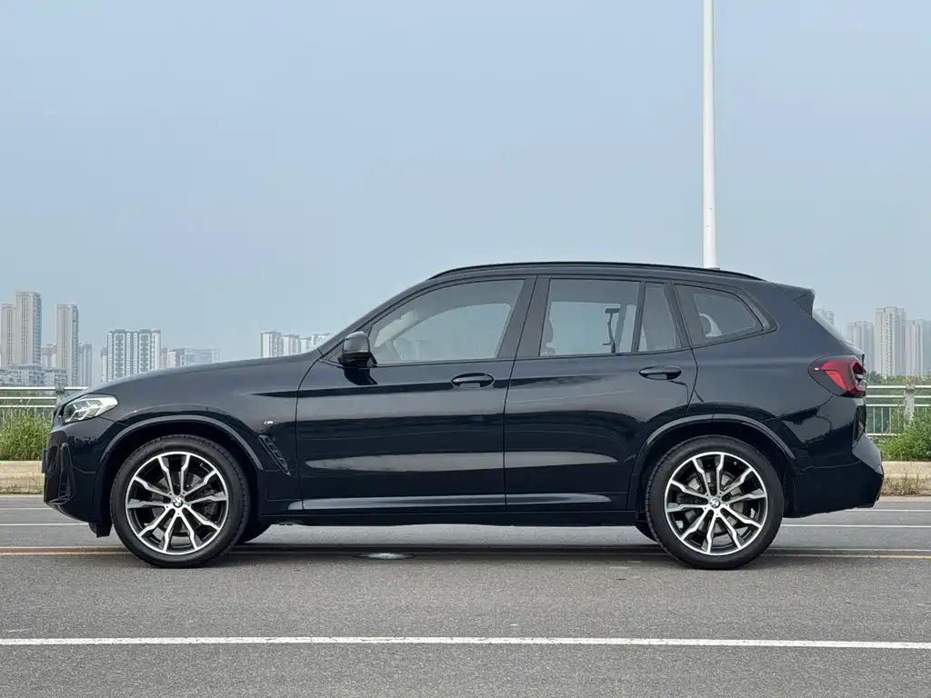 BMW X3 2021