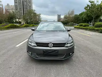Volkswagen Sagitar 2012