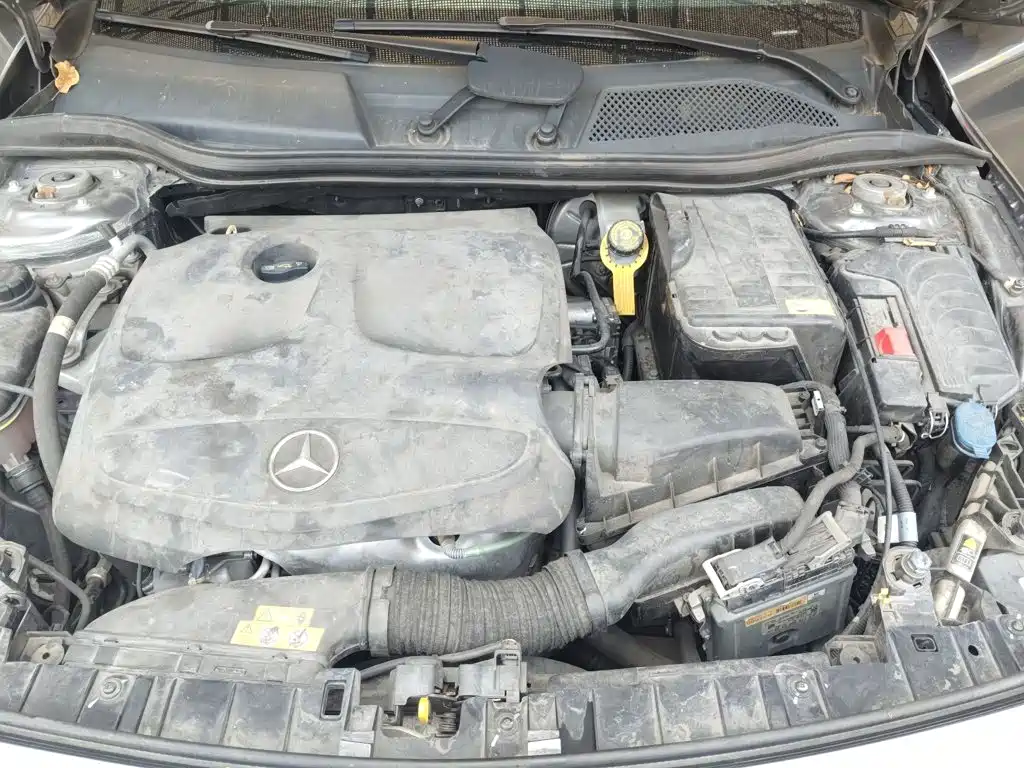Mercedes-Benz GLA 2015 — фото 16