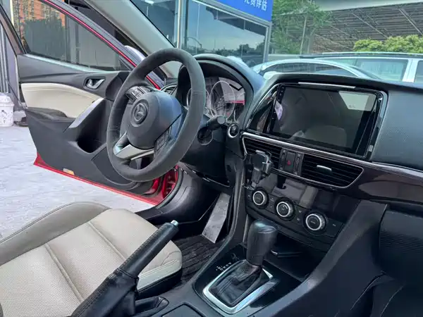Mazda Atenza 2014