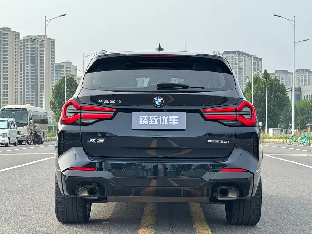 BMW X3 2021