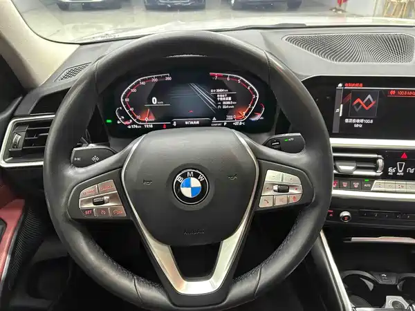 BMW 3 Series 2022
