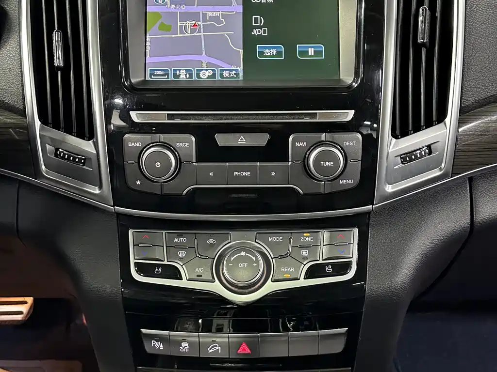 Haval H9 2016 — фото 24