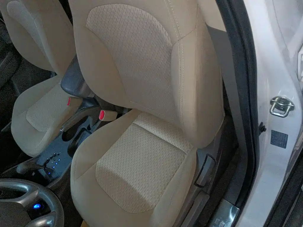 Hyundai ix35 2015 — фото 11