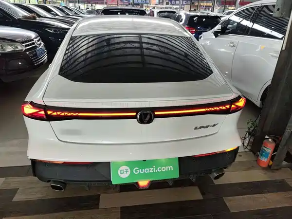 Changan UNI-V 2022