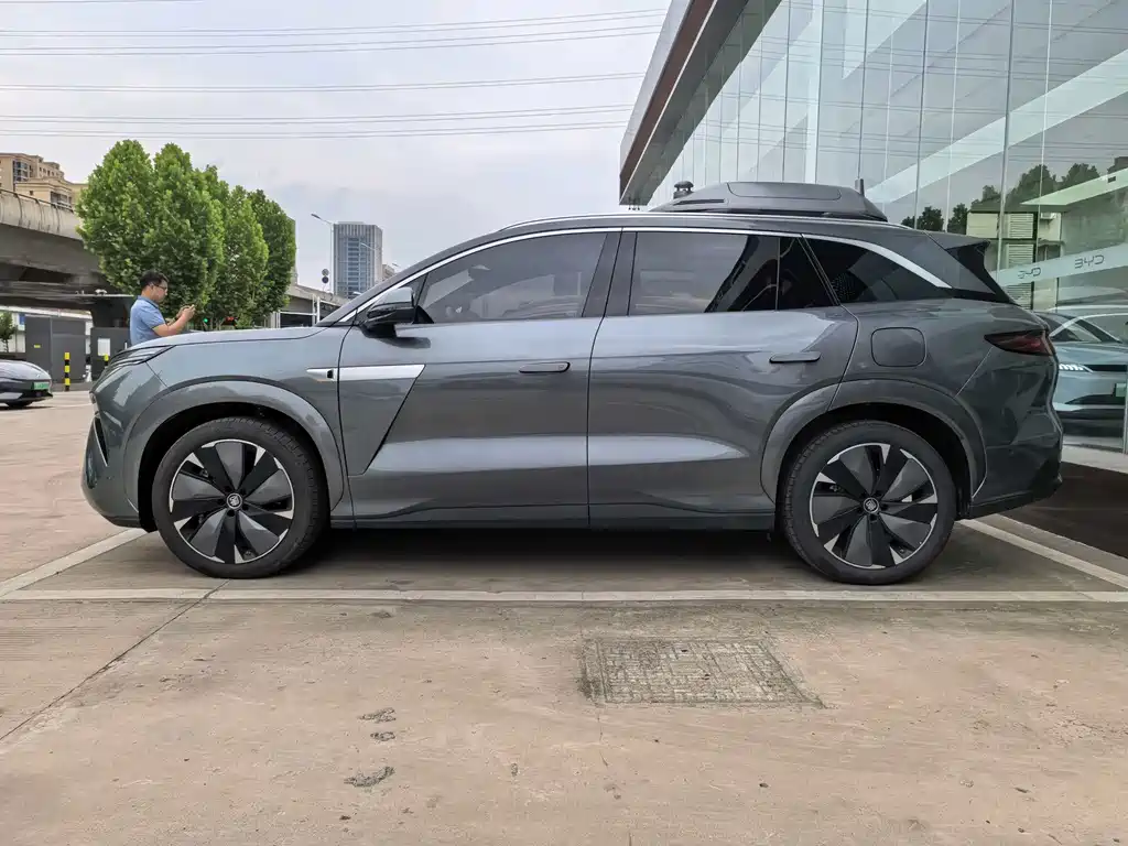 BYD Tang L 2025 — фото 2