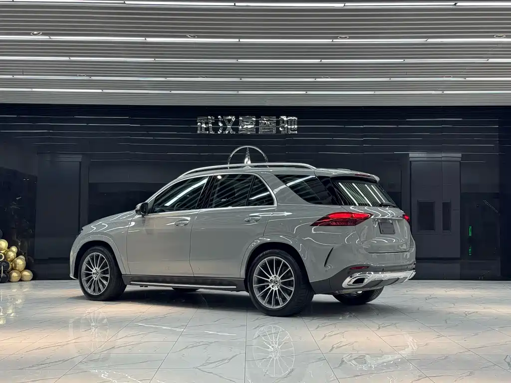 Mercedes-Benz GLE 2023 — фото 6