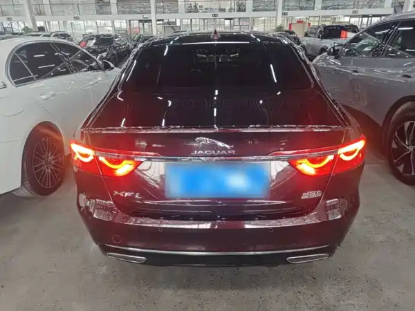 Jaguar XFL 2021