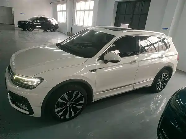 Volkswagen Tiguan L 2019