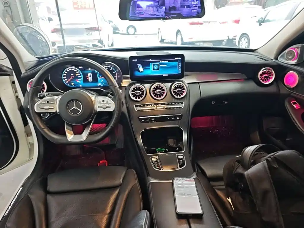 Mercedes-Benz C-Class 2020 — фото 10
