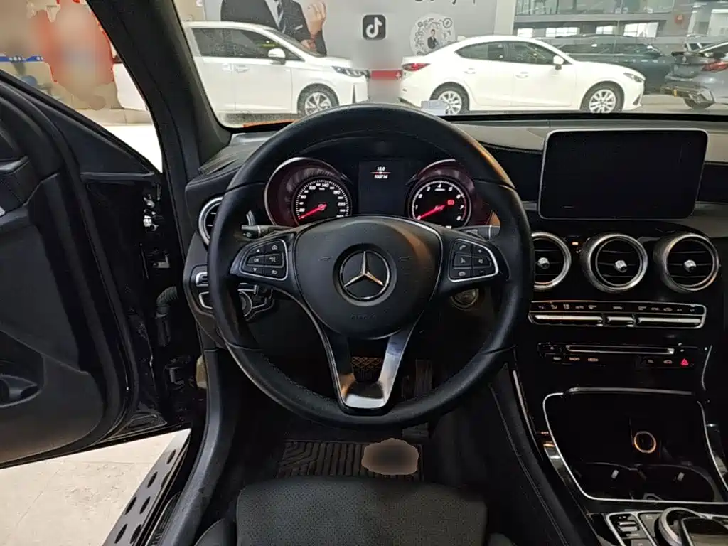 Mercedes-Benz GLC 2018