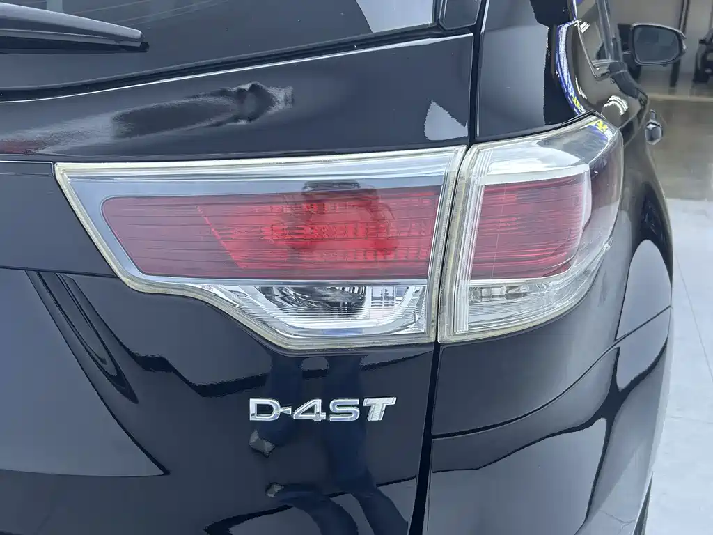 Toyota Highlander 2015 — фото 7