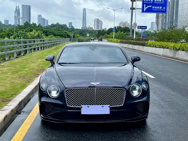 Bentley Continental 2018