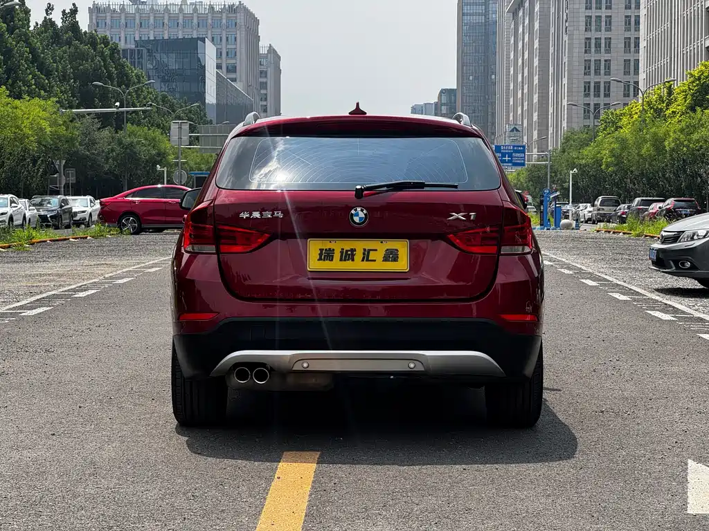 BMW X1 2015 — фото 6