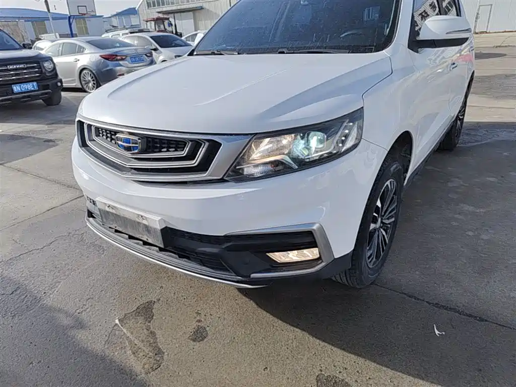 Geely Vision X6 2018 — фото 18