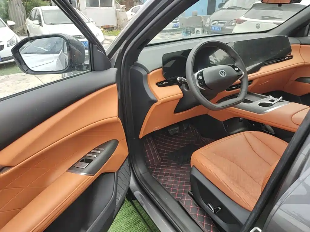 Changan CS75 PLUS 2026 — фото 16