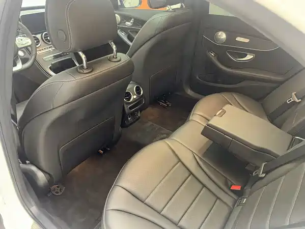 Mercedes-Benz C-Class 2021