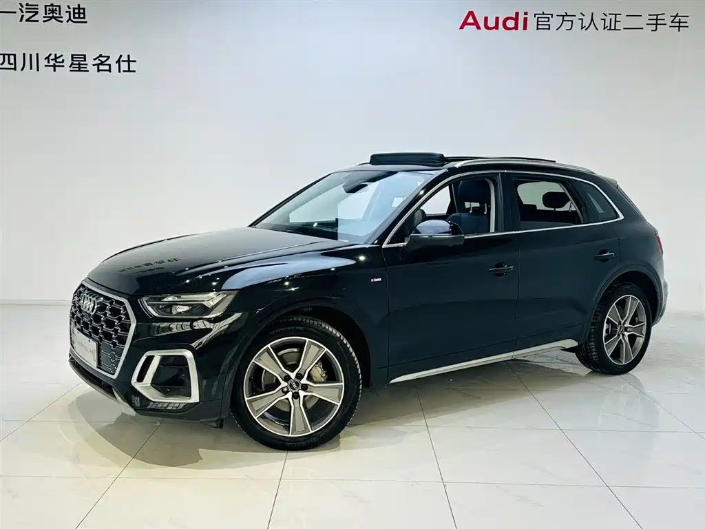 Audi Q5L 2022 — фото 1
