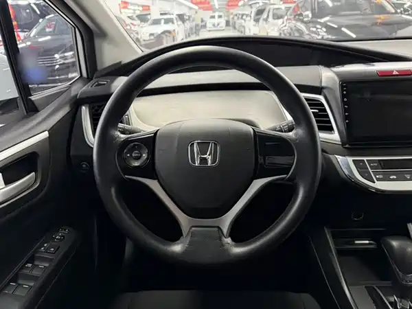 Honda Jade 2018