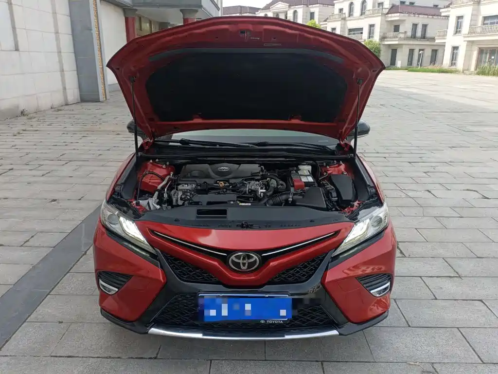 Toyota Camry 2020 — фото 20