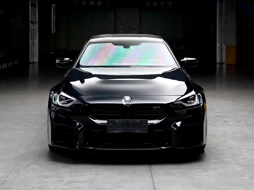 BMW M2 2025 — фото 2